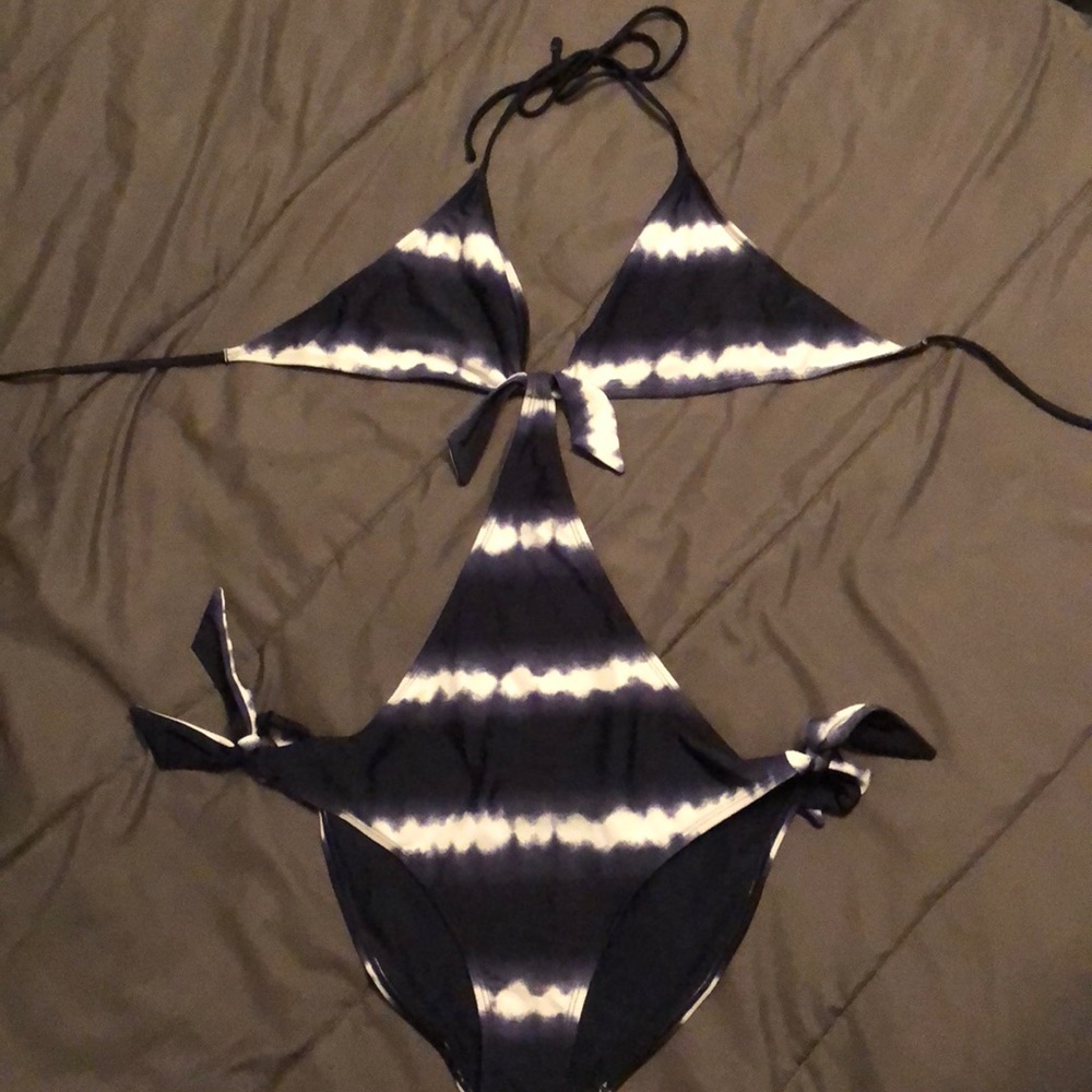 Aerie monokini size XL